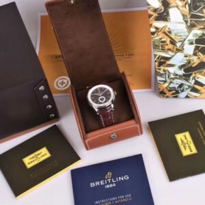 Alternative view of Breitling_11