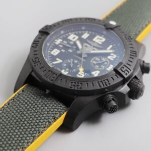 Alternative view of Breitling_145