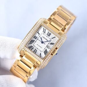 Alternative view of Cartier_146