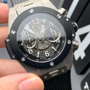 Alternative view of HUBLOT_114