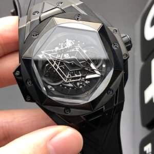 Alternative view of HUBLOT_129