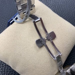 Alternative view of Longines_38