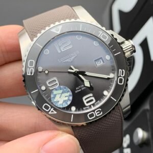 Alternative view of Longines_4