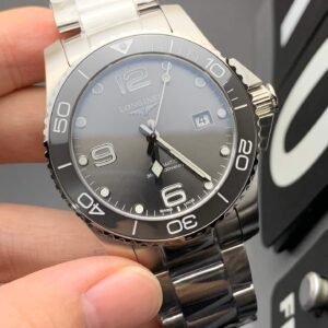 Alternative view of Longines_79