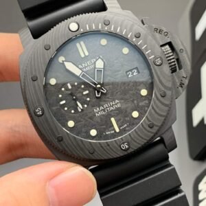 Alternative view of Panerai_61