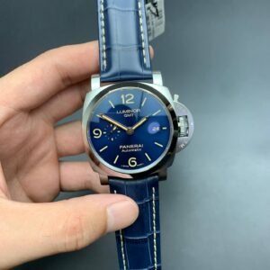 Alternative view of Panerai_70