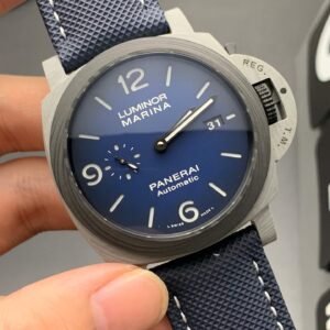 Alternative view of Panerai_75