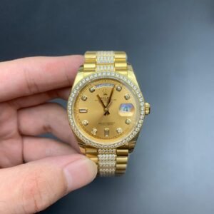 Alternative view of ROLEX_106