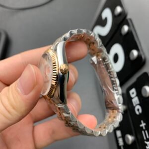 Alternative view of ROLEX_13