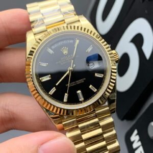 Alternative view of ROLEX_151