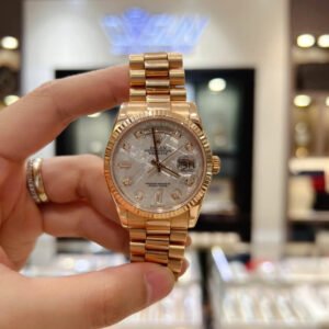 Alternative view of ROLEX_429