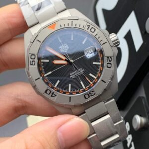 Alternative view of TAGheuer_44